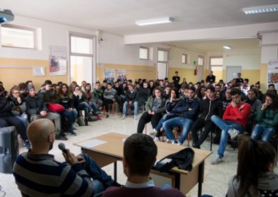 Ivan Tronci con gli studenti del triennio